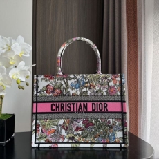 Christian Dior Shopping Bags